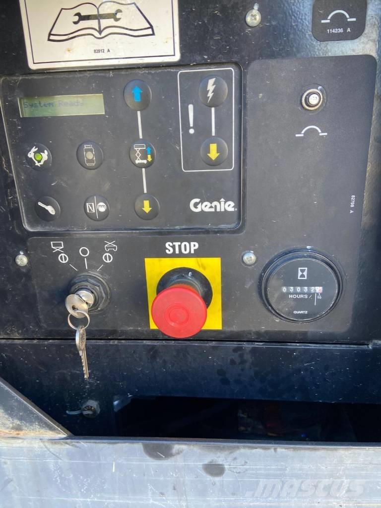 Genie GS 5390 RT Žirkliniai keltuvai