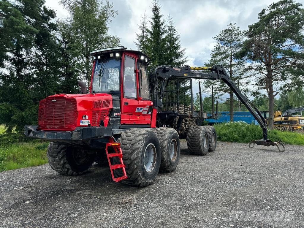 Komatsu 895 Naudoti miškovežiai (Forvarderiai)