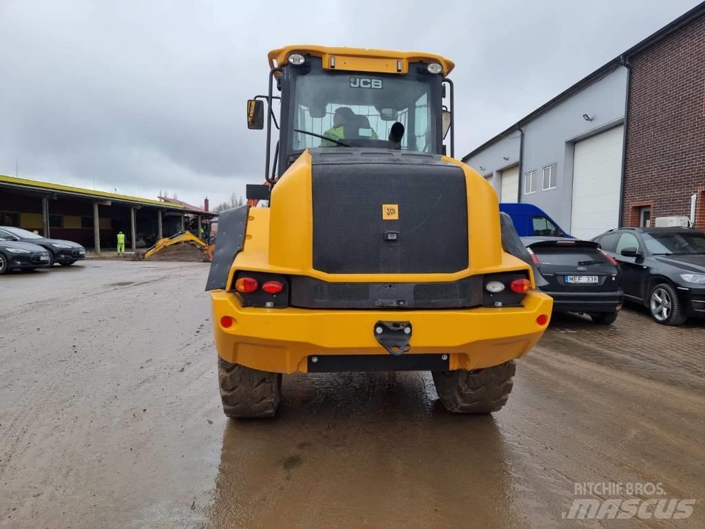 JCB 411 + 4 Naudoti ratiniai krautuvai