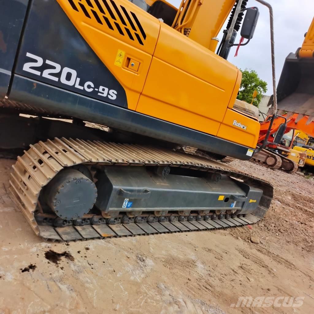 Hyundai 220 LC-9S Vikšriniai ekskavatoriai