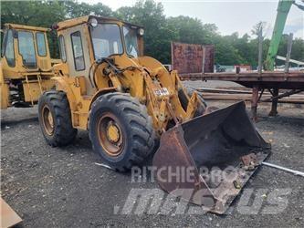 CAT 922 B Naudoti ratiniai krautuvai