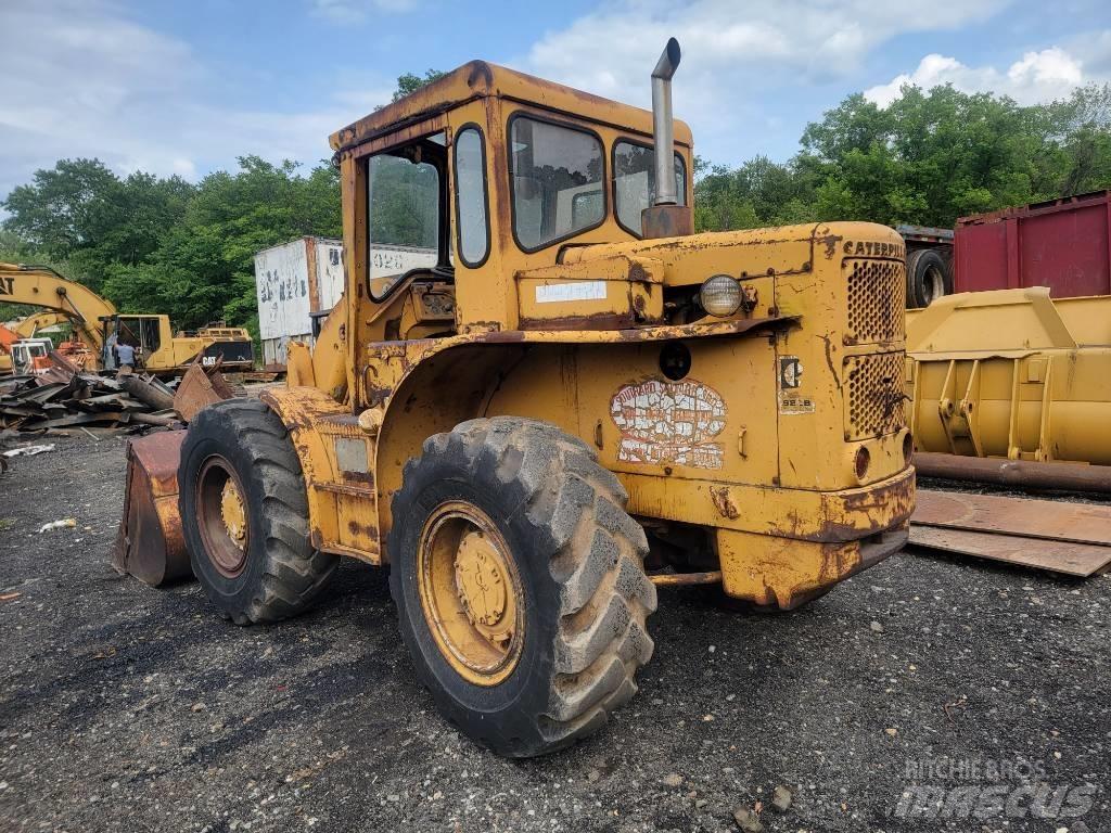 CAT 922 B Naudoti ratiniai krautuvai
