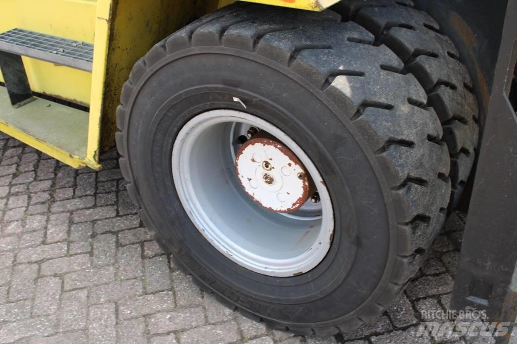 Svetruck 15120 Dyzeliniai krautuvai