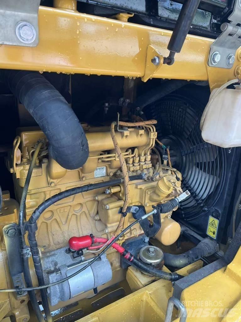 CAT 305.5 E2 Mini ekskavatoriai < 7 t
