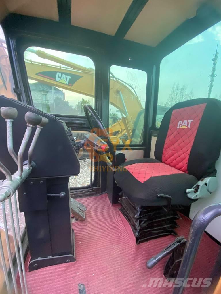 CAT 140 H Greideriai