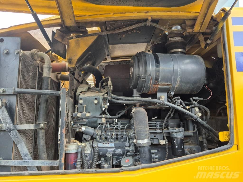 Komatsu WA 320-5 Naudoti ratiniai krautuvai