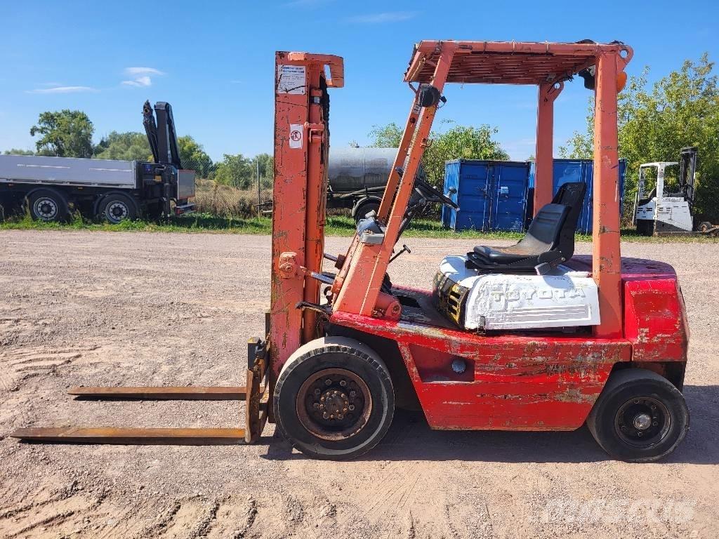 Toyota 02-3FD20 Dyzeliniai krautuvai