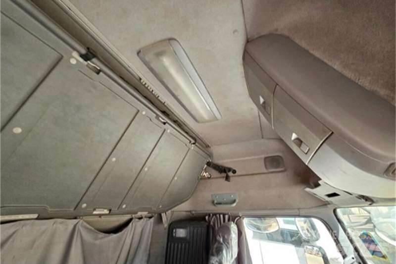 UD TRUCKS QUON Kita