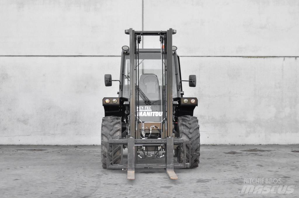 Manitou M 30-4 Dyzeliniai krautuvai