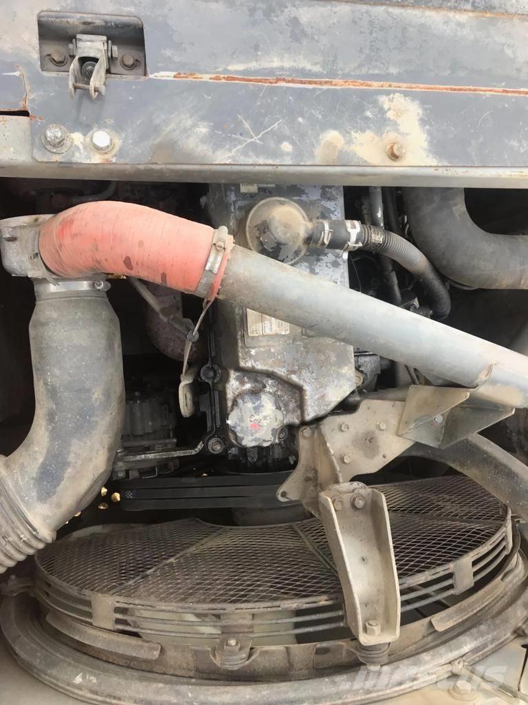  zaxis 350 Vikšriniai ekskavatoriai