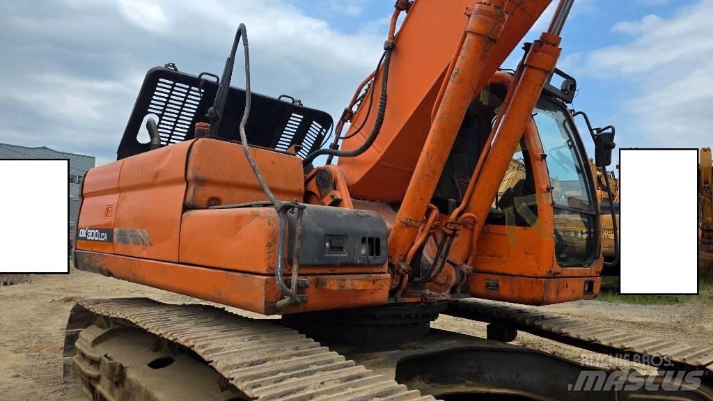 Doosan DX 300 LCA Vikšriniai ekskavatoriai