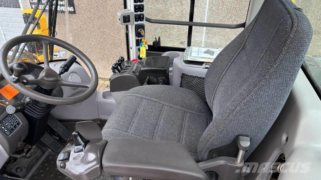 Volvo L 60 G Naudoti ratiniai krautuvai