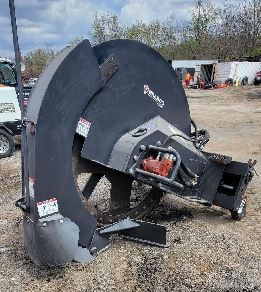 Bradco X24-610 Asfalto smulkinimo technika