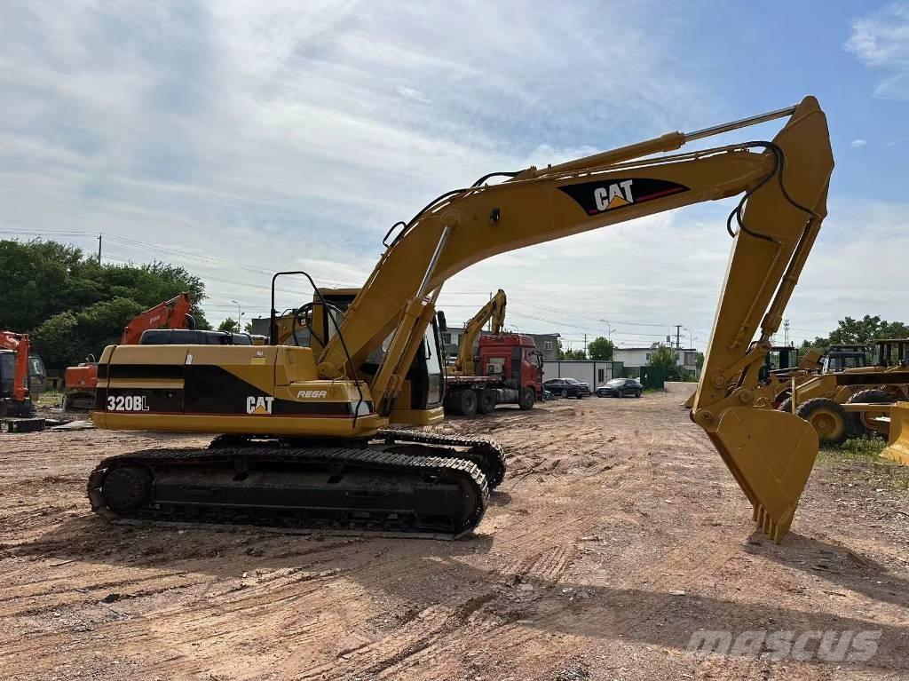 CAT 320 B L Vikšriniai ekskavatoriai