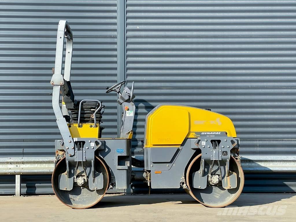 Dynapac CC1300 Porinių būgnų volai