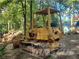 Komatsu D 31 A-17 Vikšriniai buldozeriai