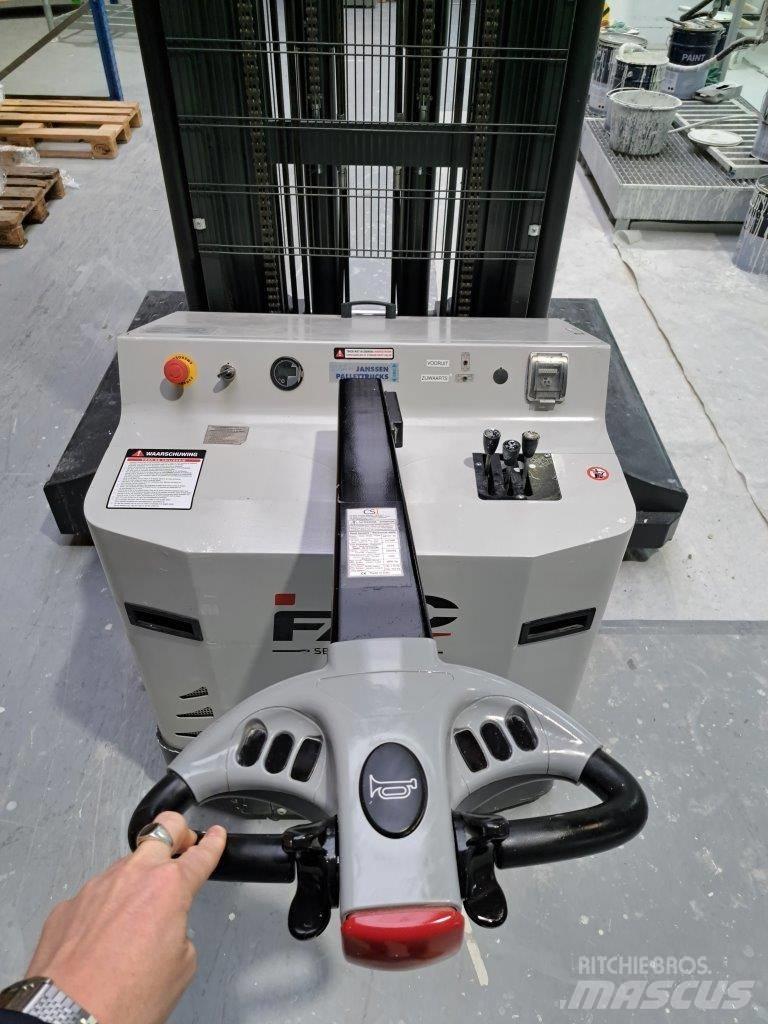 Combilift CSI Rankiniai vėžimėliai