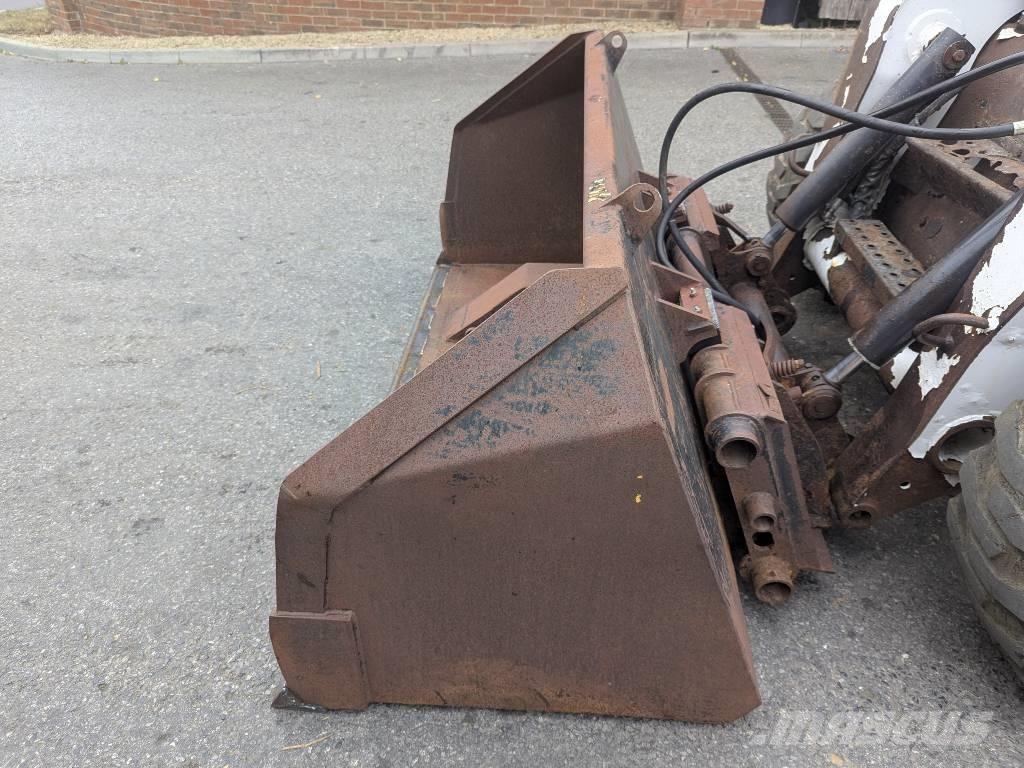 Bobcat TIPTOE BUCKET Kaušai