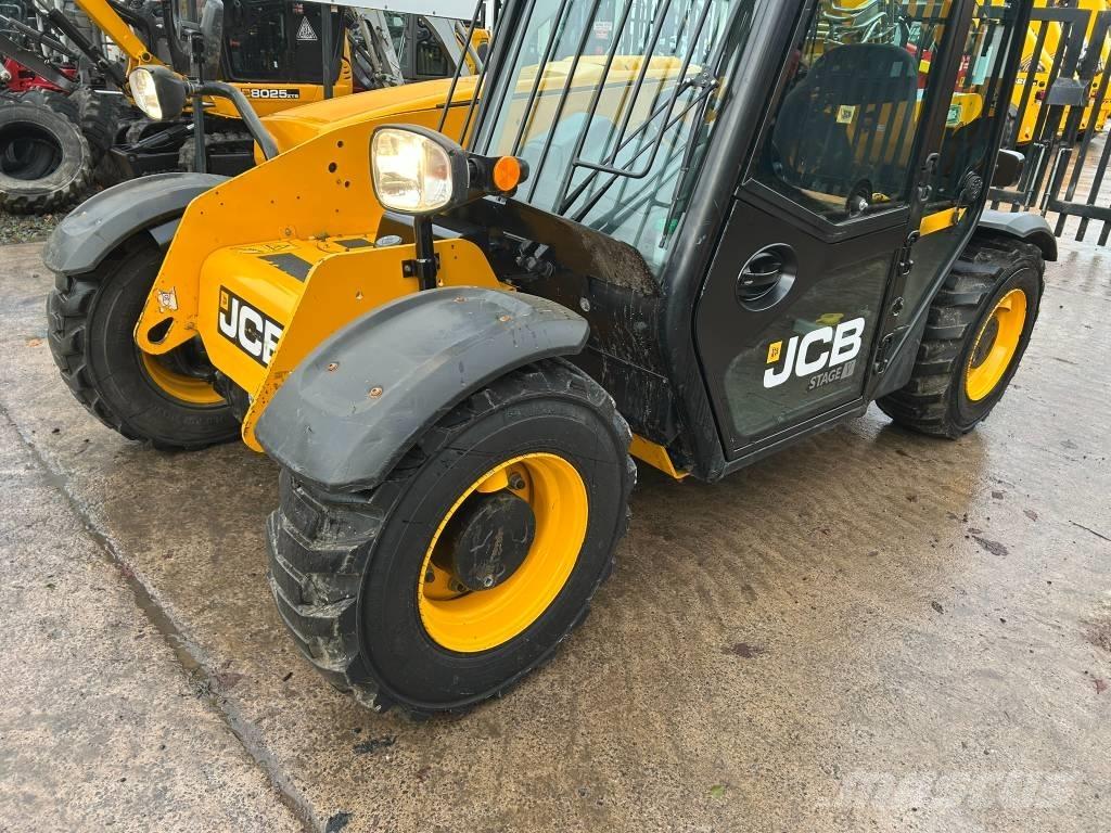 JCB 525-60 Teleskopiniai krautuvai