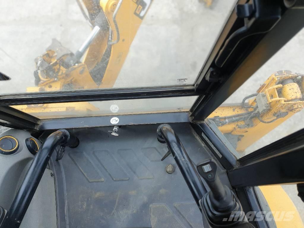 JCB 3 CX compact Ekskavatoriniai krautuvai