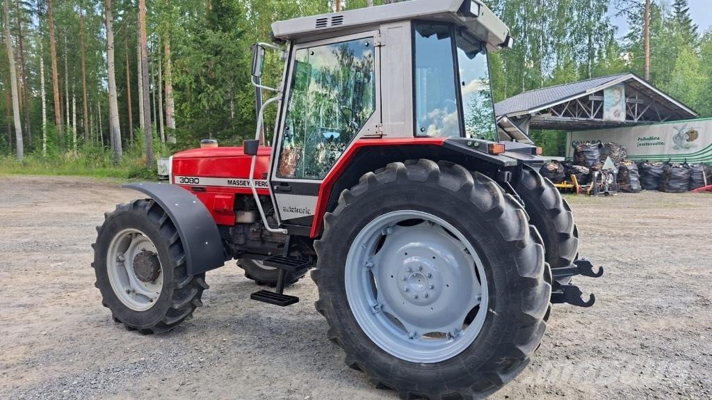 Massey Ferguson 3080 Traktoriai