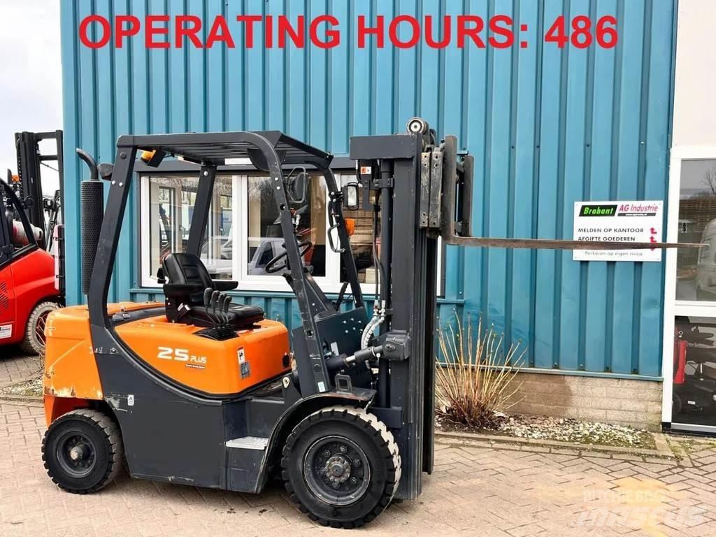 Doosan D25GP Dyzeliniai krautuvai
