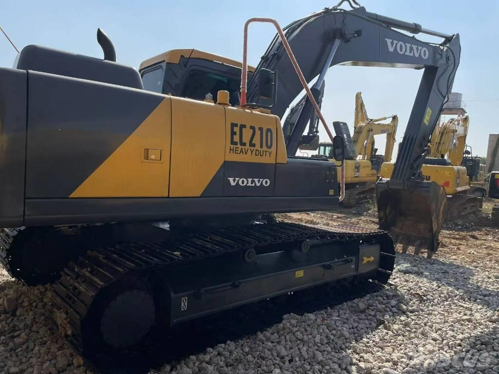 Volvo 210 Vikšriniai ekskavatoriai