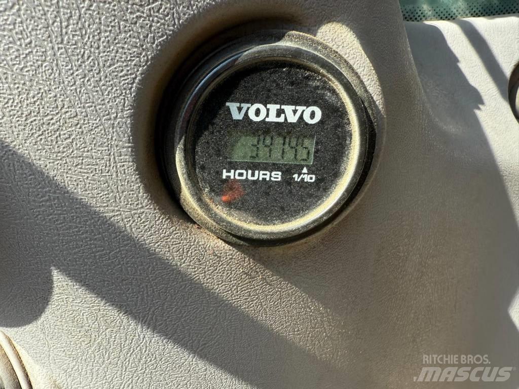 Volvo EC 220 E Vikšriniai ekskavatoriai