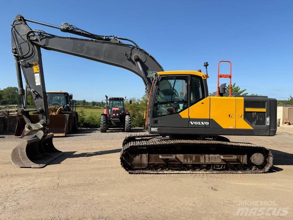 Volvo EC 220 E Vikšriniai ekskavatoriai