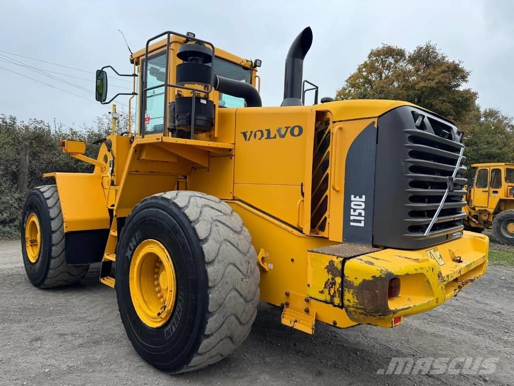 Volvo L 150 E Naudoti ratiniai krautuvai