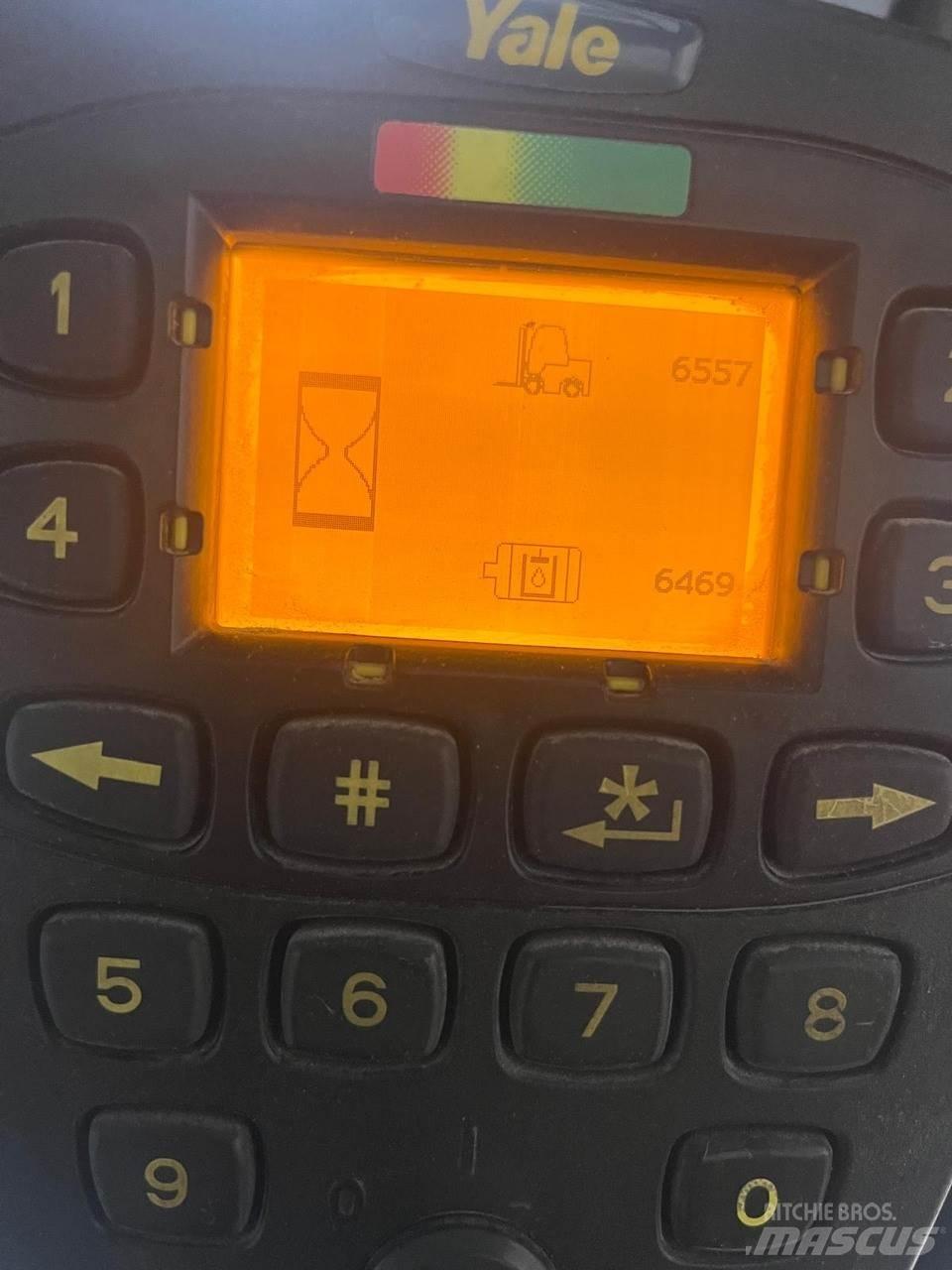Yale ERP30VL Elektriniai šakiniai krautuvai