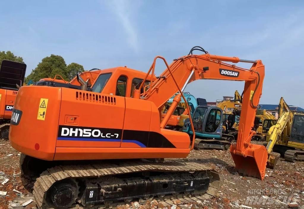 Doosan 150 Vikšriniai ekskavatoriai