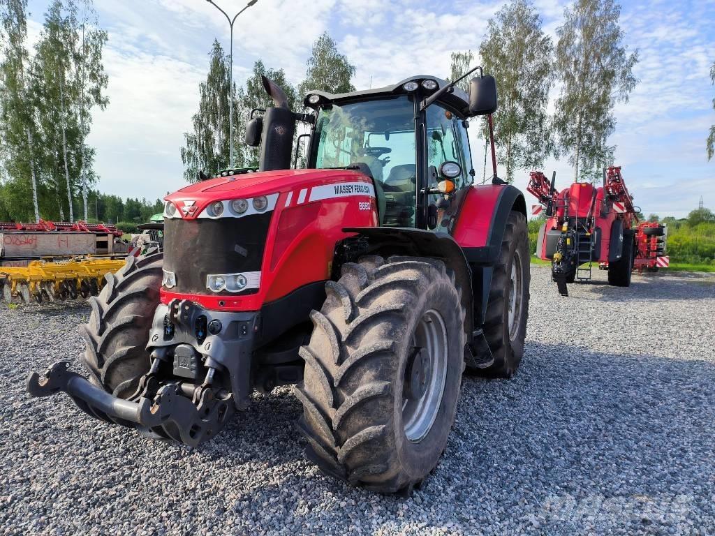 Massey Ferguson 8690 Traktoriai