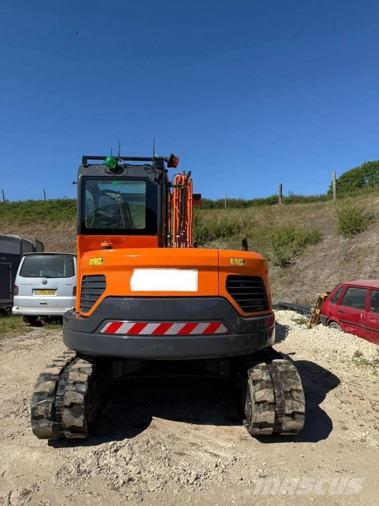 Doosan DX 85 R-3 Vidutinės galios ekskavatoriai 7-12 t