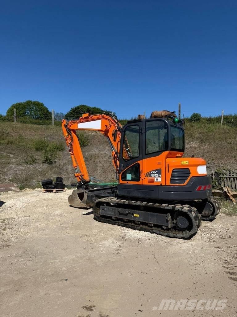 Doosan DX 85 R-3 Vidutinės galios ekskavatoriai 7-12 t