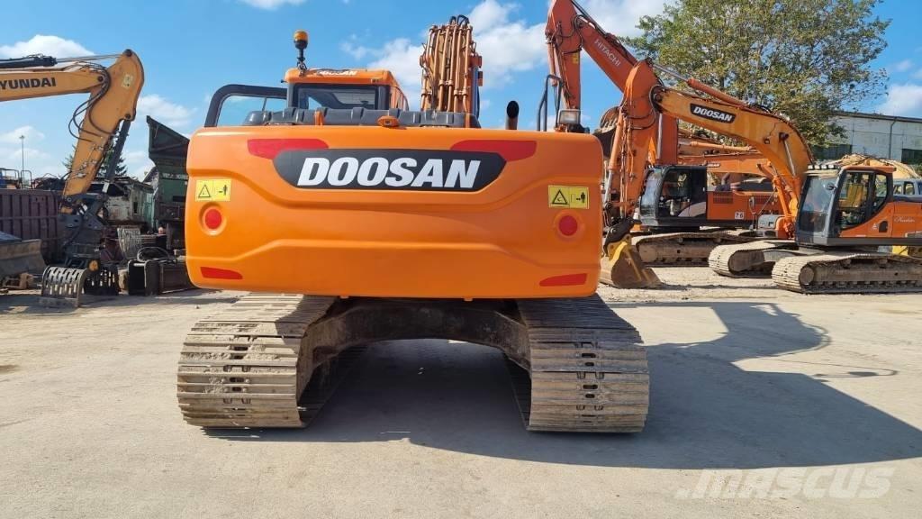 Doosan DX 225 Vikšriniai ekskavatoriai
