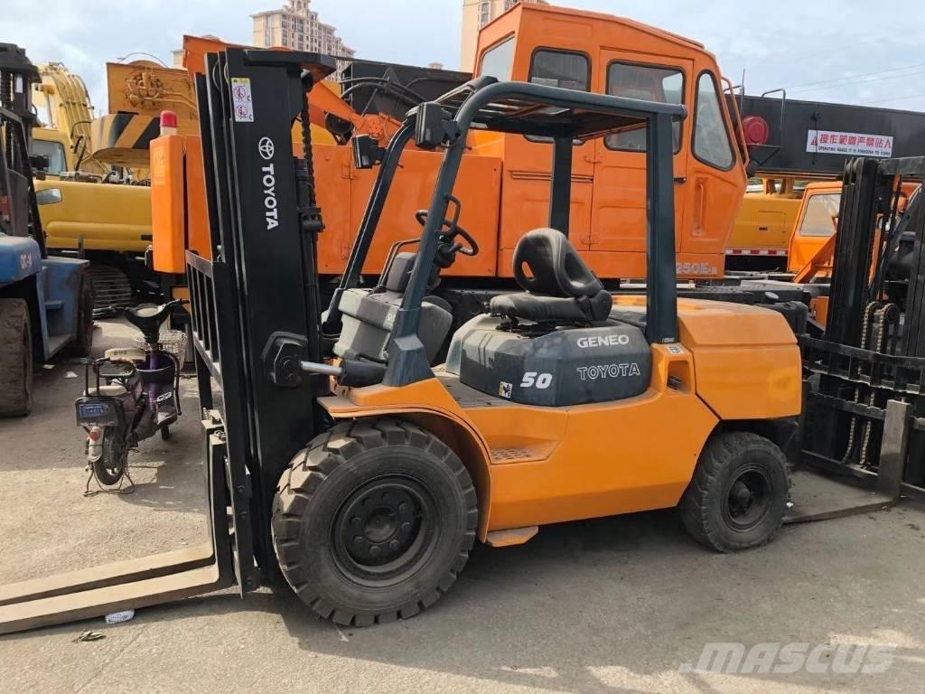 Toyota FD 50 Dyzeliniai krautuvai