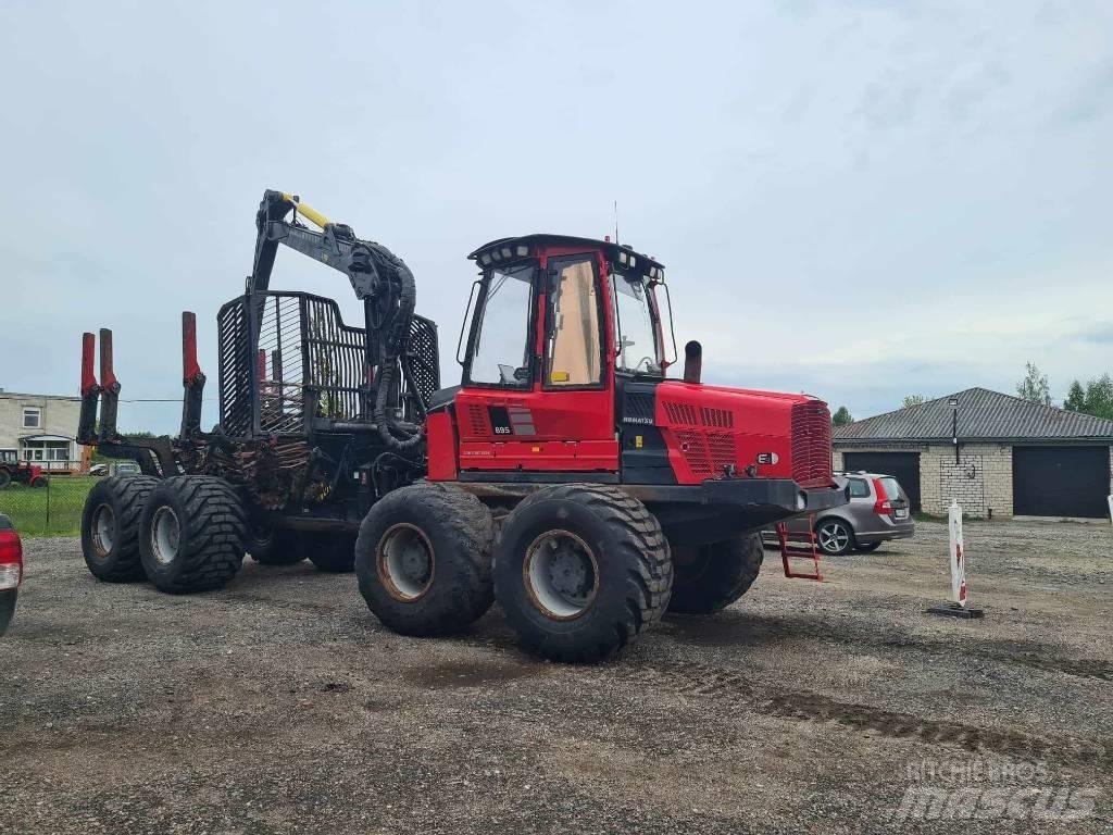 Komatsu 895 Naudoti miškovežiai (Forvarderiai)