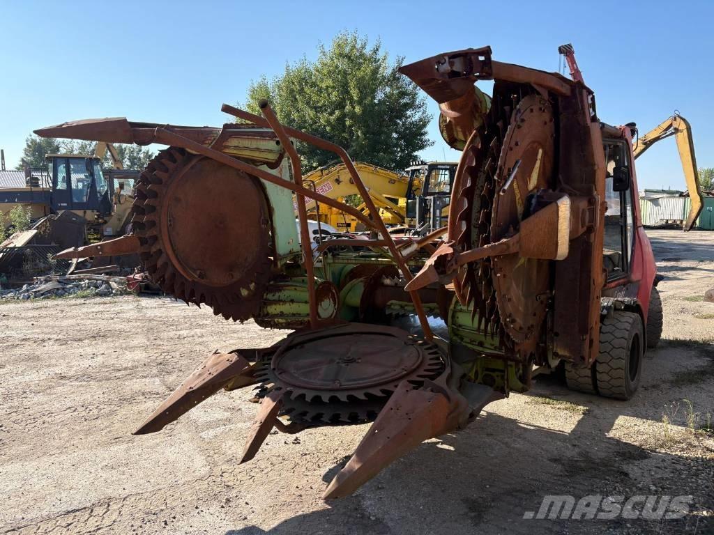 CLAAS RU 450 Pašarų ruošimo technika