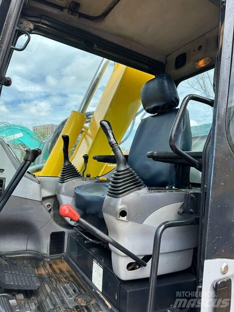 Komatsu PC 78 US-6N0 Vikšriniai ekskavatoriai