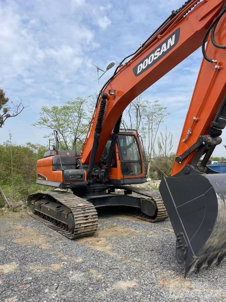 Doosan DX 300 LC Vikšriniai ekskavatoriai