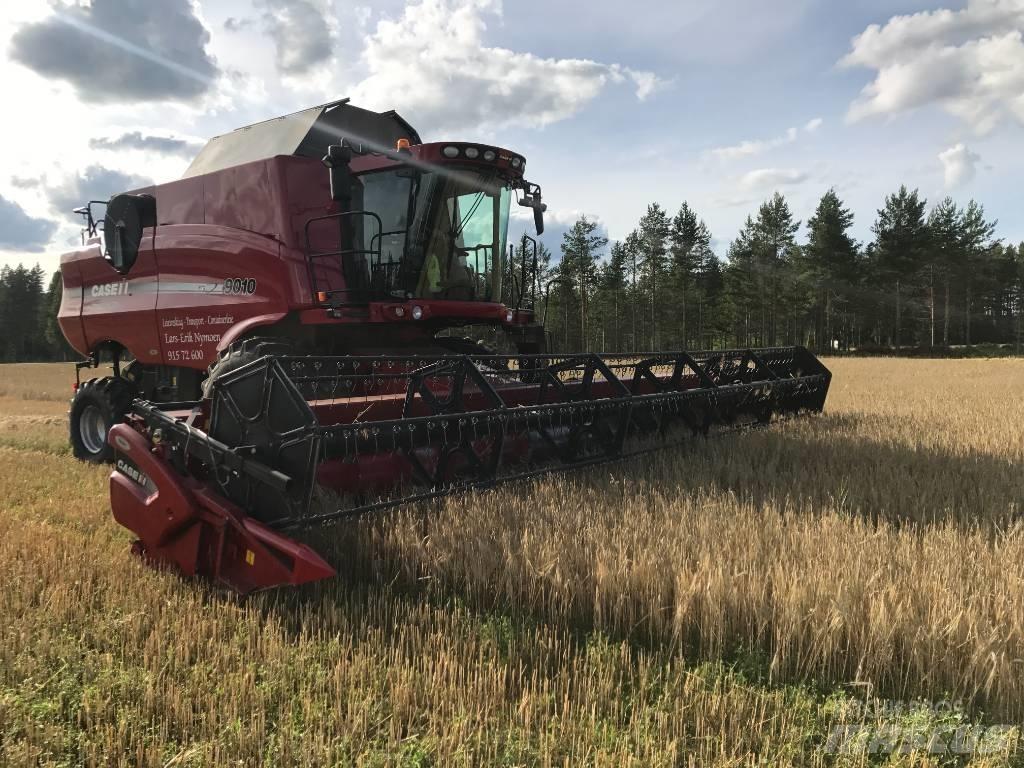 Case IH 9010 Derliaus nuėmimo kombainai