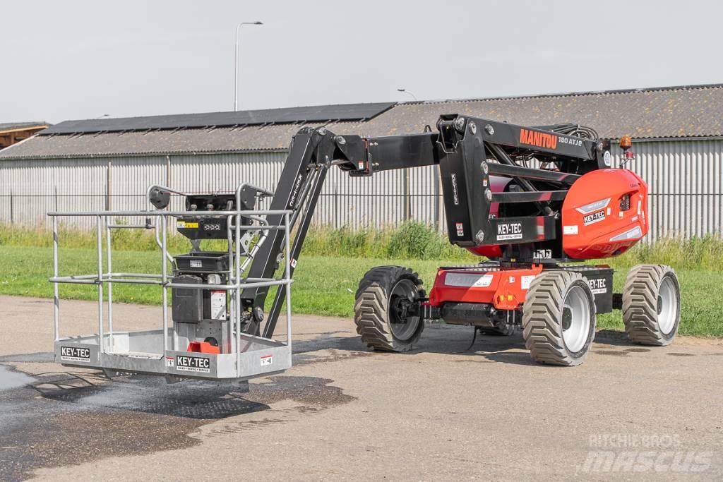 Manitou 180 ATJ e Alkūniniai keltuvai