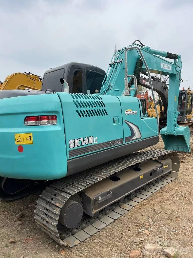 Kobelco SK140 Vikšriniai ekskavatoriai