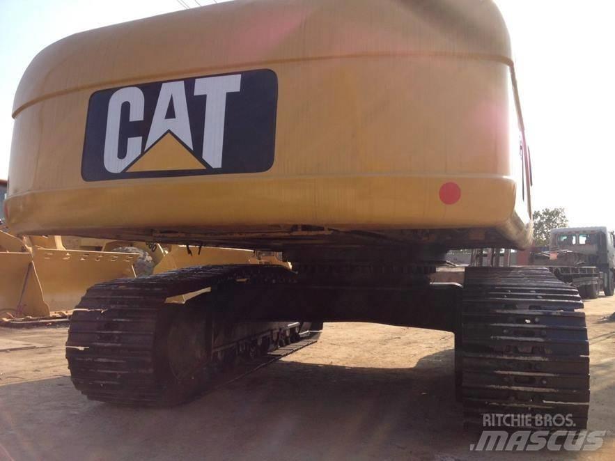 CAT 325DL Vikšriniai ekskavatoriai