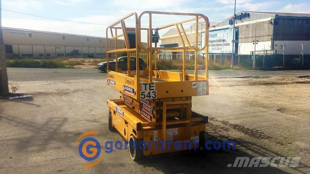 Haulotte Compact 10 Žirkliniai keltuvai