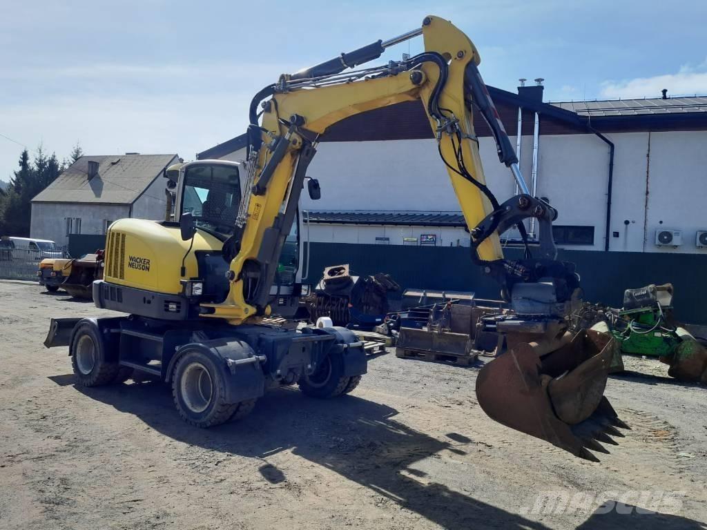 Wacker Neuson EW 65 Ratiniai ekskavatoriai