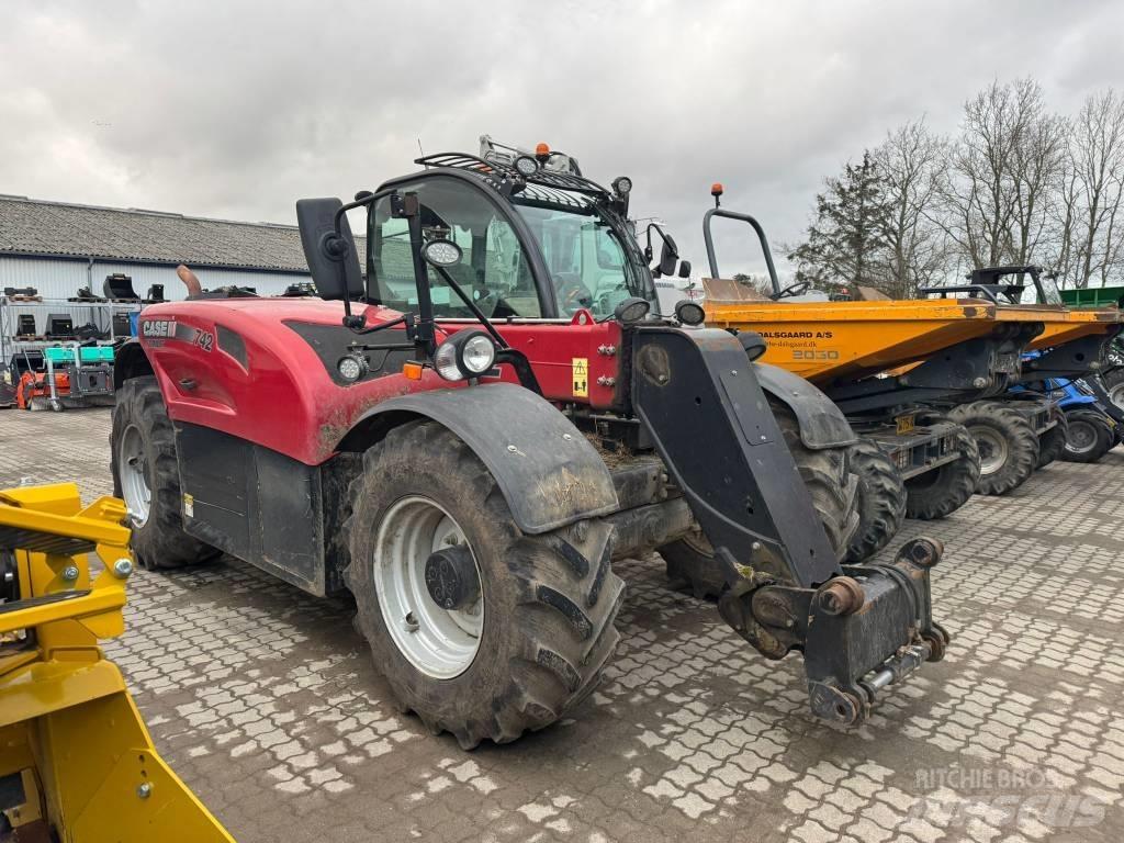 CASE Farmlift Teleskopiniai krautuvai