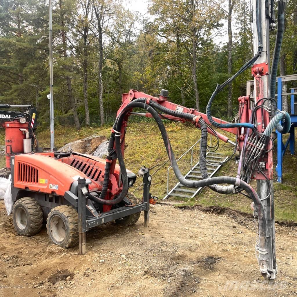 Sandvik DC 125R Žemės paviršiaus gręžimo technika