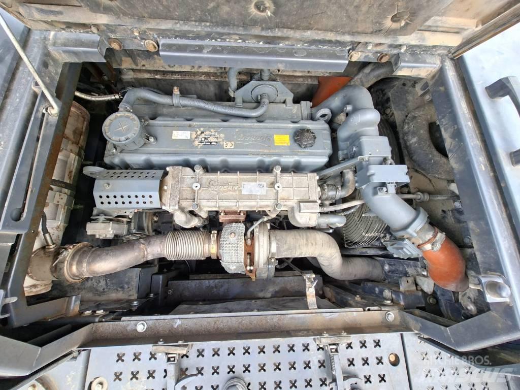 Doosan DX 300 LC-5 Vikšriniai ekskavatoriai